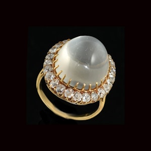 MM8723r Stunning Victorian gold diamond moonstone cluster ring 1900c