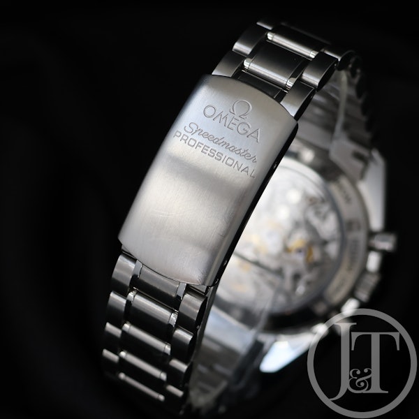 Omega Speedmaster Professional Moonwatch 3572.50.00 Pre Owned 2003 - image 5