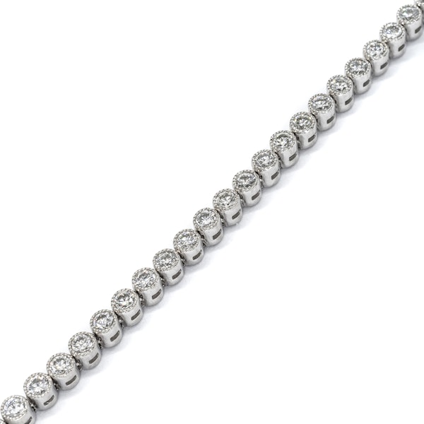 Modern Diamond and Platinum Line Bracelet 1.92ct - image 4