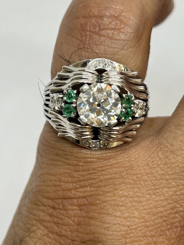Lovely 2.2ct vintage Diamond ring at Deco&Vintage Ltd - image 3