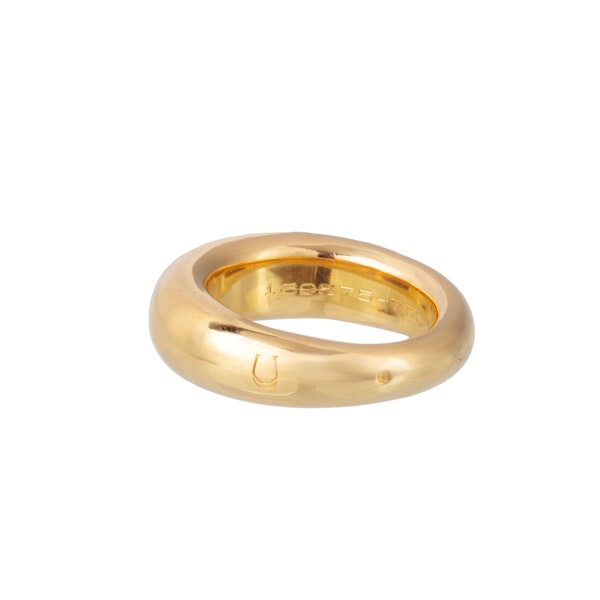 Vintage Chaumet 18K Yellow Gold Anneau Dome Ring - image 2
