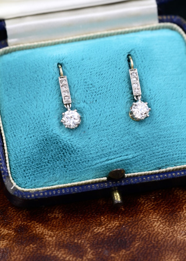 Diamond drop earrings Circa 1930 - image 1