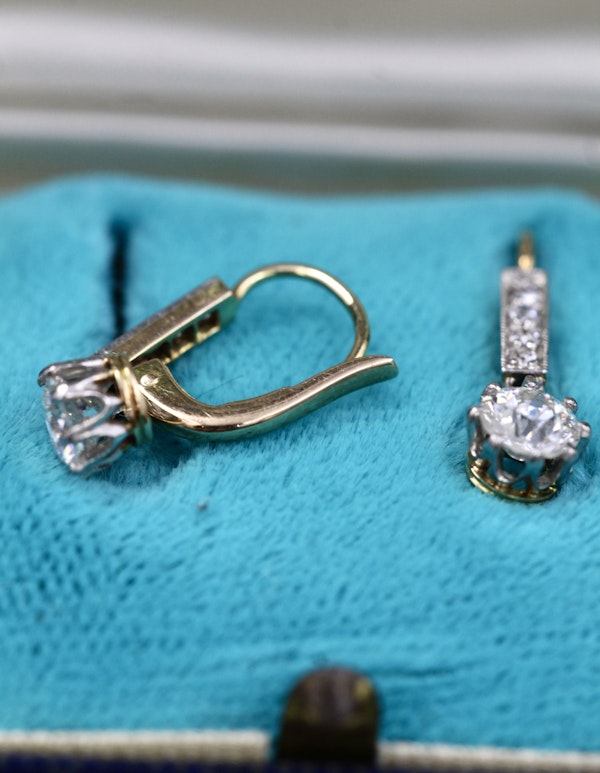 Diamond drop earrings Circa 1930 - image 3