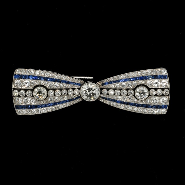 MM8811b Art Deco fine diamond sapphire bow brooch 1920c stunning - image 1