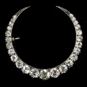 MM8496b Victorian fine gold silver diamond crescent brooch 1880c
