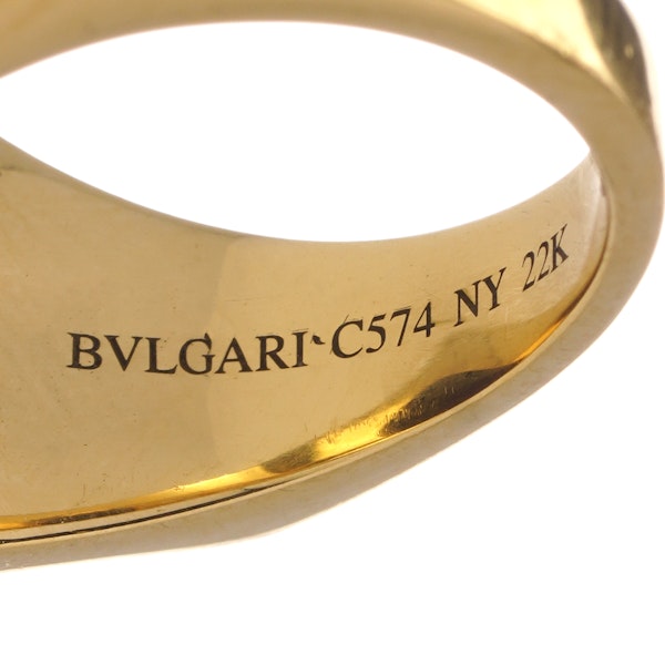 Bvlgari 22kt. gold amethyst ring - image 6