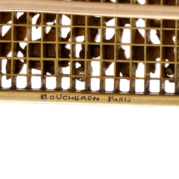 Boucheron Paul Legrand lingerie pin brooch in 18kt gold - image 9