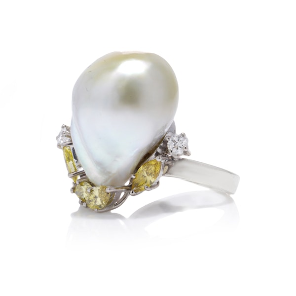 Koch natural South Sea baroque pearl ladies ring - image 6