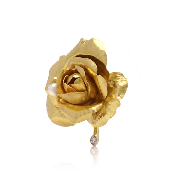 Cartier Rose Diamond and Pearl Brooch in 18kt Gold. - image 3