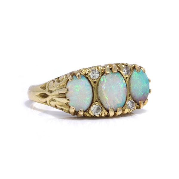 Vintage 18kt Gold Three - stone opal ring - image 3
