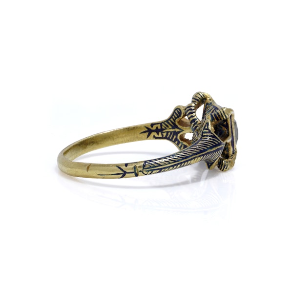 Renaissance revival 22kt yellow gold ring with rock crystal and enamel - image 4