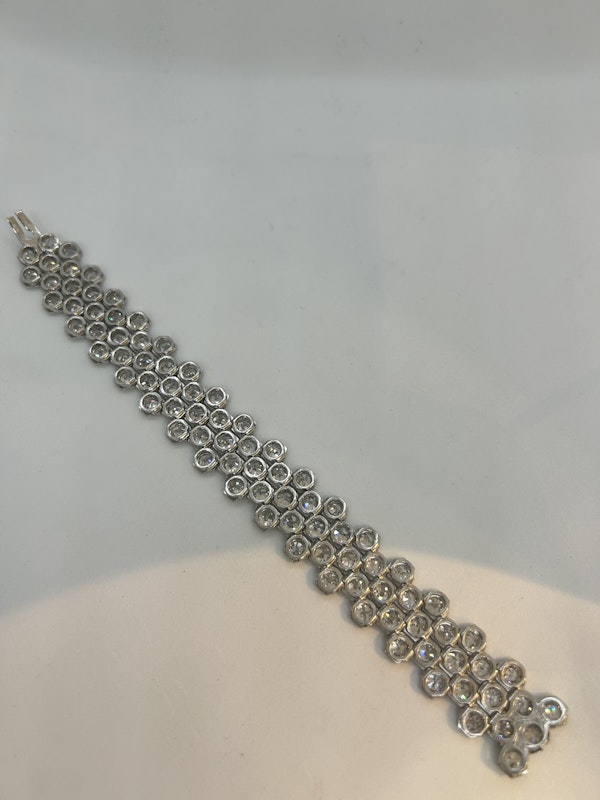 Beautiful and different vintage diamond platinum bracelet at Deco&Vintage Ltd - image 3