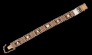 Victorian gold 15ct opal gate bracelet 1900c