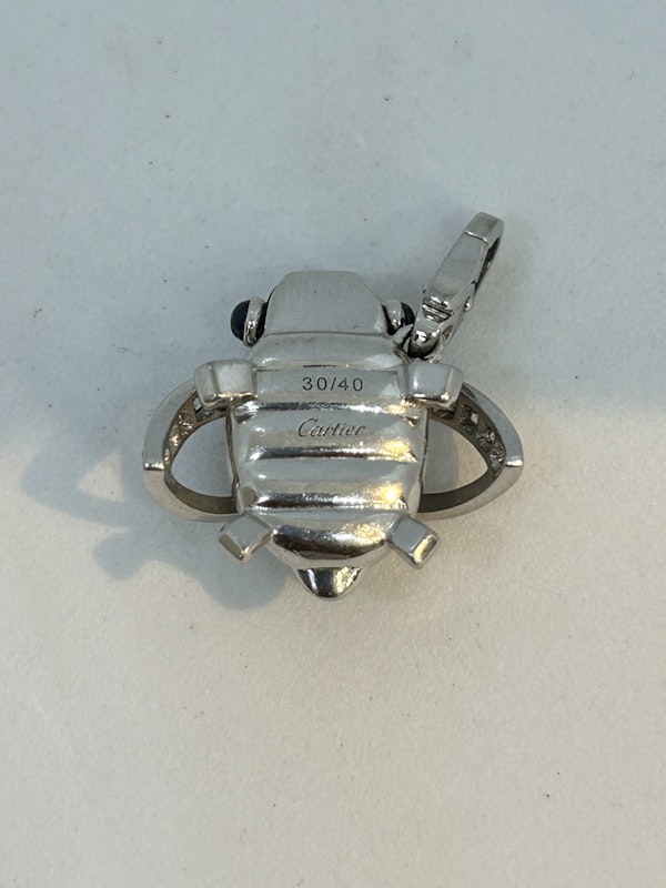 Lovely Cartier Limited Edition bee pendant at Deco&Vintage Ltd - image 3