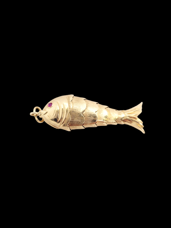 Articulated 9ct gold fish pendant SKU: 7449 DBGEMS - image 3