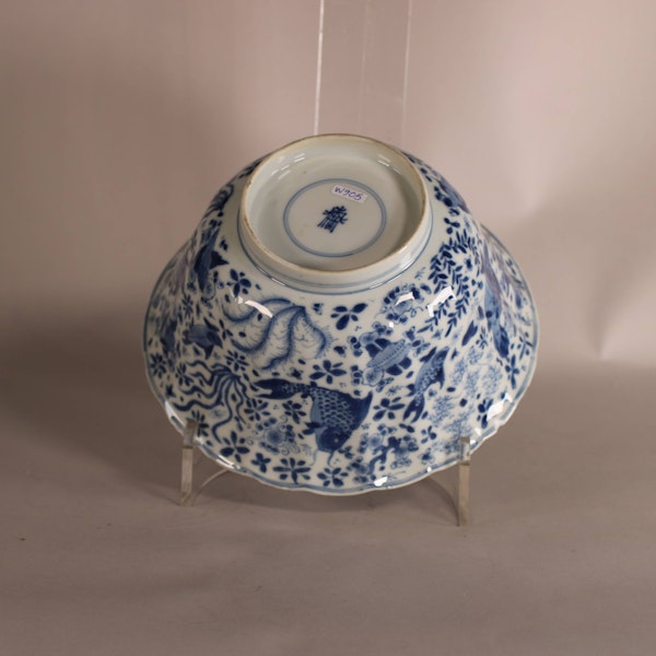 Chinese blue and white bowl, Kangxi (1662-1722) - image 5