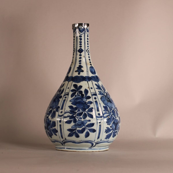 Chinese kraak bottle vase, Wanli (1573-1619) - image 6