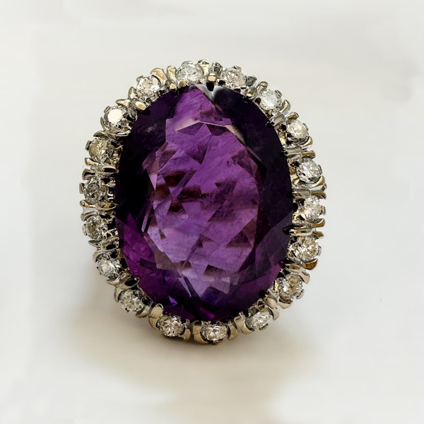 Large Oval Amethyst Diamond Ring SADDINGTONS JEWELLERY STAND 375 - image 3