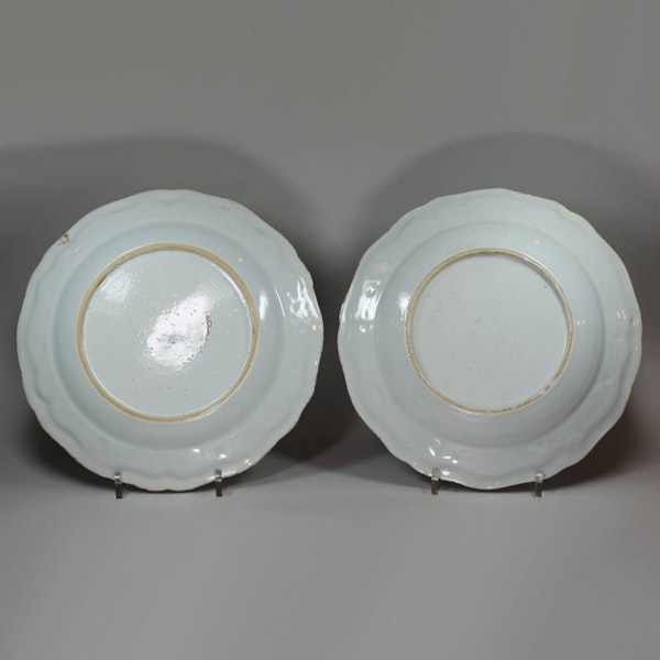 Pair of Chinese famille rose armorial plates, Qianlong (1736-95) - image 2