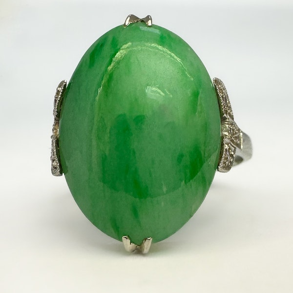 Art Deco Jade Cabochon Ring SADDINGTONS JEWELLERY Stand 375 - image 1