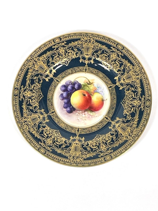 Set of 7 Royal Worcester signed fruit painted plates - image 7