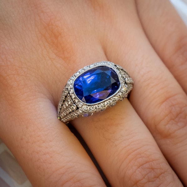 Modern Cushion Cut Sapphire Diamond  and Platinum Ring, 8.64ct - image 6