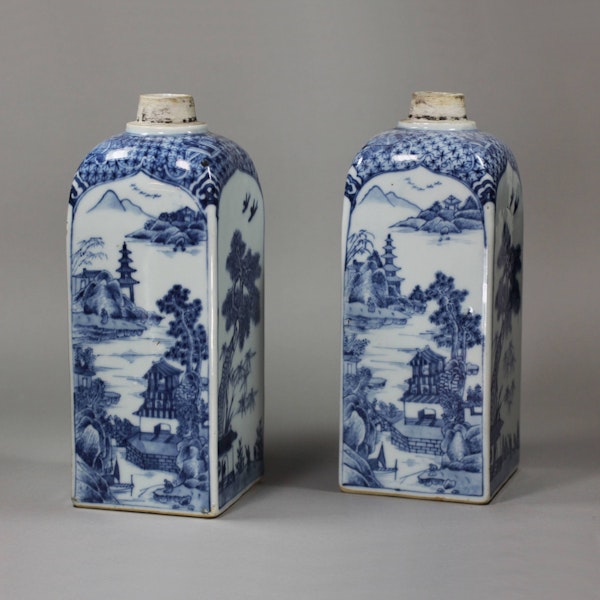 Pair of Chinese blue and white canisters, 18th century - image 1