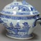 Chinese blue and white tureen and cover, Qianlong (1736-95) - image 3