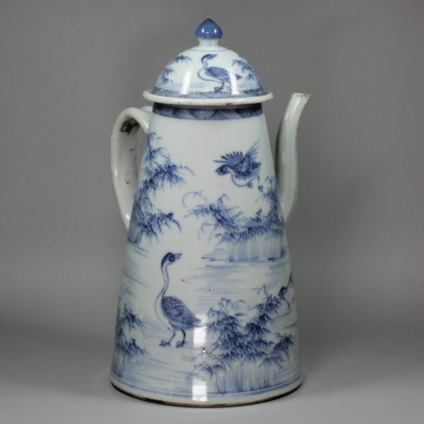 Chinese blue and white lighthouse coffee pot, Qianlong (1736-95) - image 1