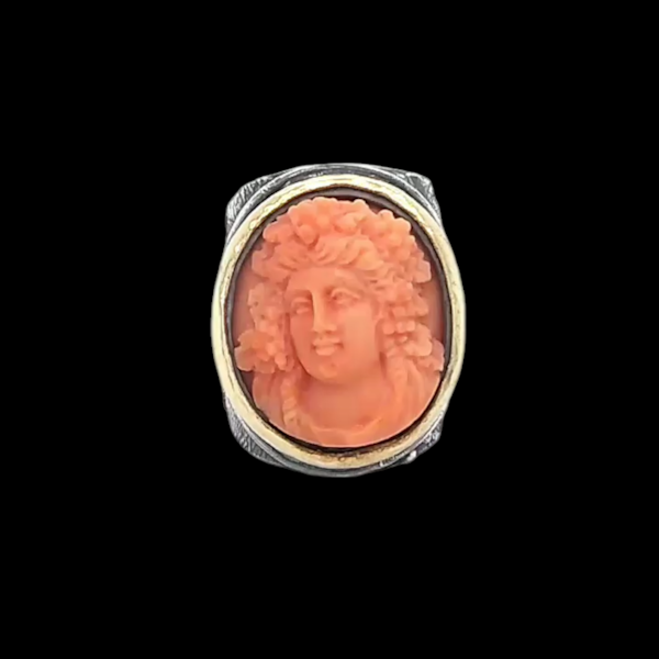 Vintage Michael Allan Bolton Large Coral Cameo Ring. - image 1