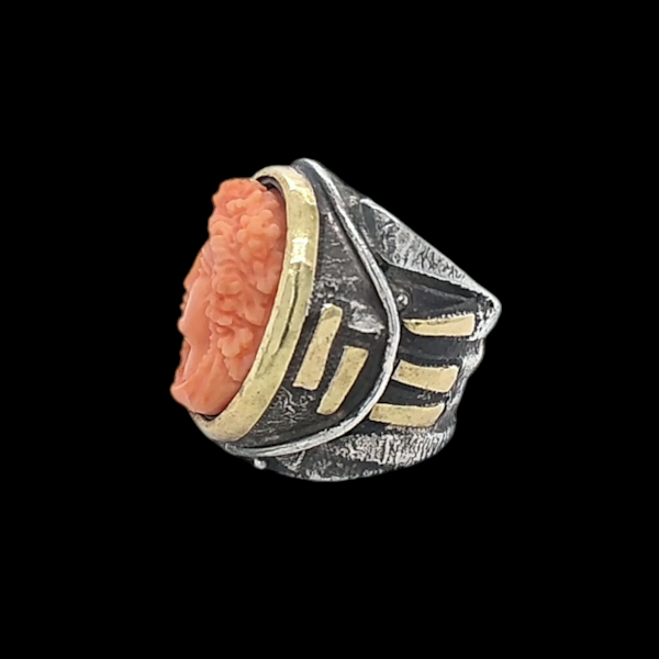 Vintage Michael Allan Bolton Large Coral Cameo Ring. - image 3