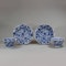 Pair of Chinese blue and white moulded teabowls and saucers, Kangxi (1662-1722) - image 3