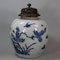 Chinese blue and white ginger jar with pierced wooden cover, Kangxi (1662-1722) - image 3