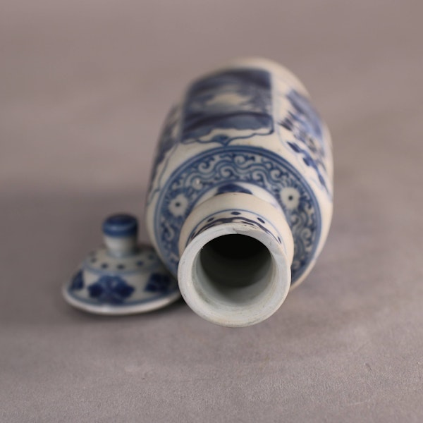 Chinese blue and white lidded Vung Tau cargo vase, c.1690 - image 3