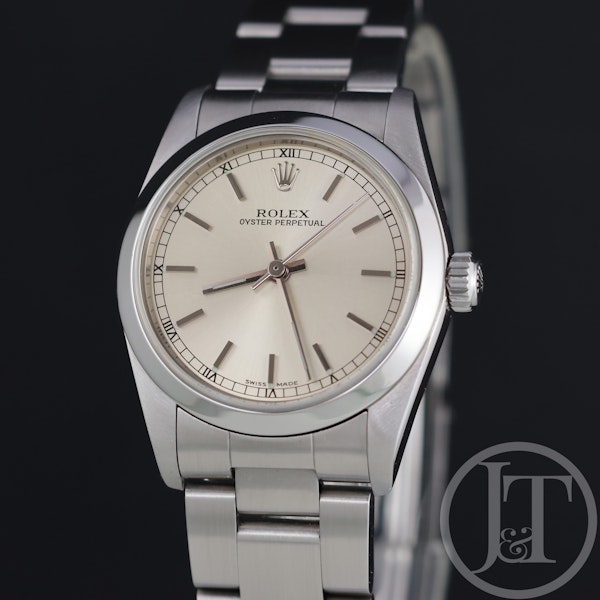 Rolex Oyster Perpetual 31mm 77080 Silver Baton Dial 2005 - image 2