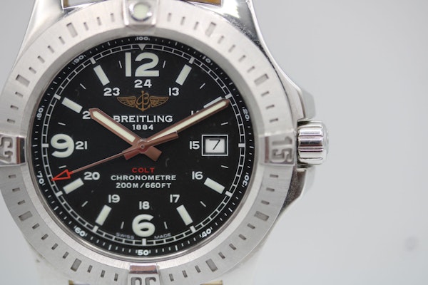 Breitling Colt Quartz A7438811 - image 7