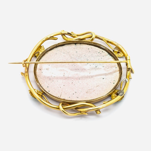 Antique Swiss Enamel and Gold Brooch, Circa 1840 - image 5