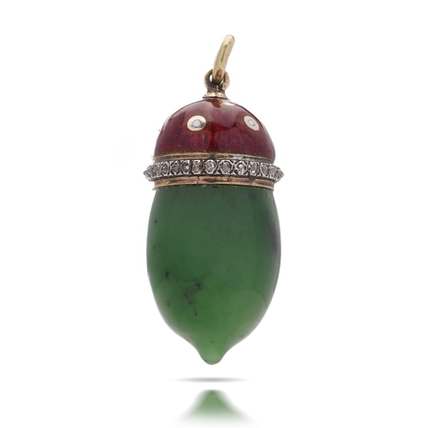 Faberge gold, diamond enamel, nephrite acorn pendant, workmaster Michael Perchin, circa 1900 - image 4