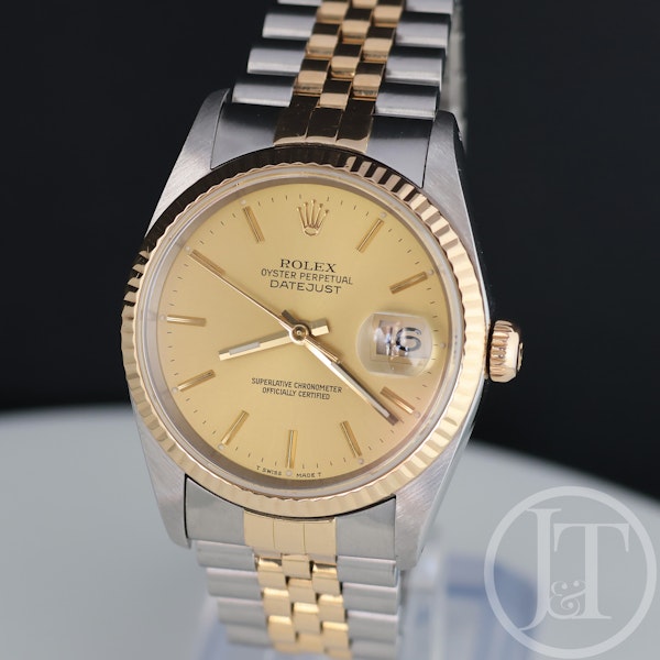 Rolex Datejust 36mm 16233 Matte Champagne Dial Jubilee 1991 - image 2