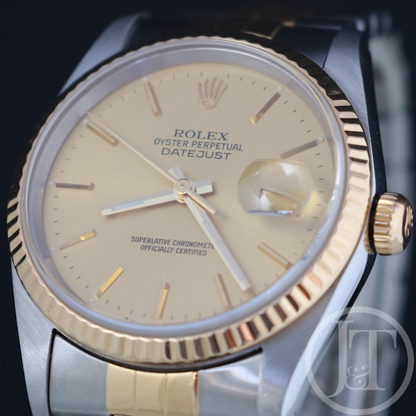 Rolex Datejust 36mm 16233 Matte Champagne Dial Jubilee 1991 - image 4