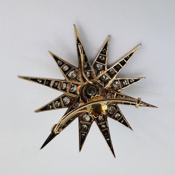 Antique Diamond Star Brooch. Saddingtons 375 - image 2