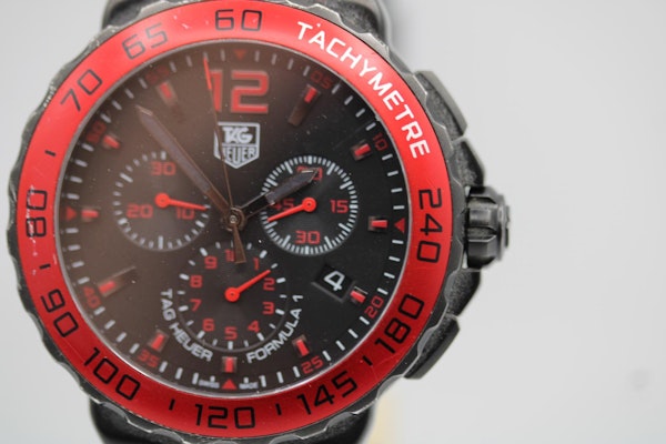 Tag Heuer Formula 1 CAU1117 Watch and Box Only - image 7