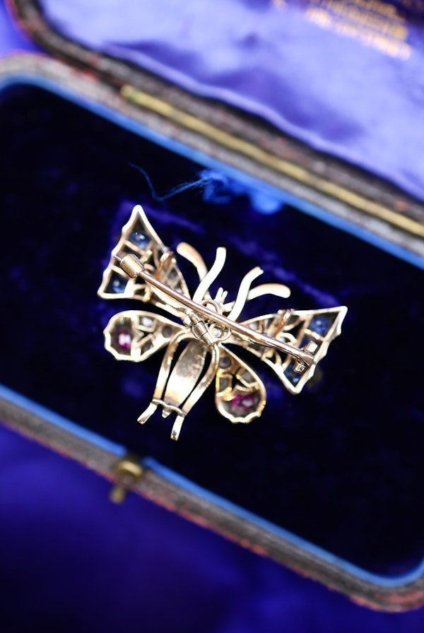 A very fine High Carat Yellow Gold  (tested) Victorian Diamond, Natural Sapphire & Ruby Butterfly Pendant Brooch Circa 1880 - image 6