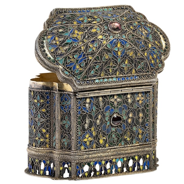 ANTIQUE ARMENIAN JEWELLED & ENAMELLED SILVER CASKET WITH POLYCHROME CLOISONNE ENAMEL & DOMED & HINGED COVER – 18TH CENTURY - image 5