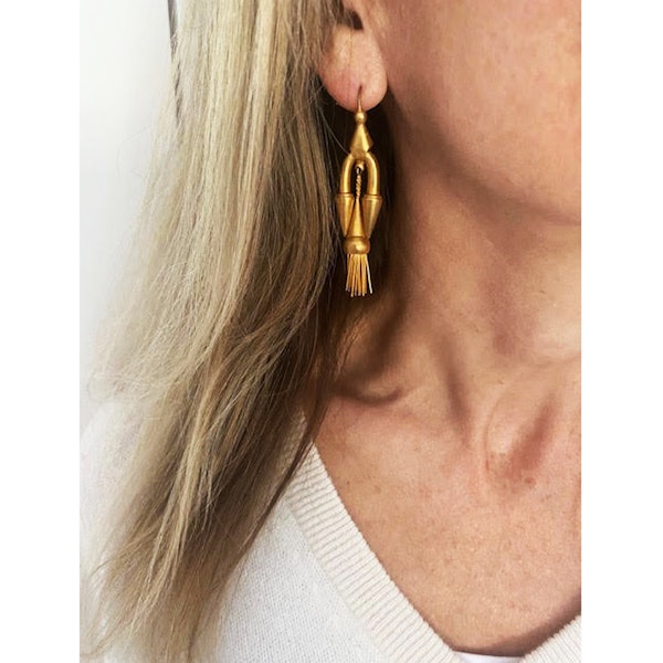 Victorian Gold Etruscan Style Drop Earrings, Circa 1875 - image 5