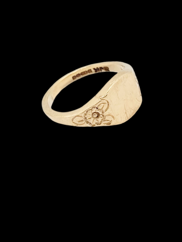 Ladies 9ct gold signet ring SKU: 7628 DBGEMS - image 3