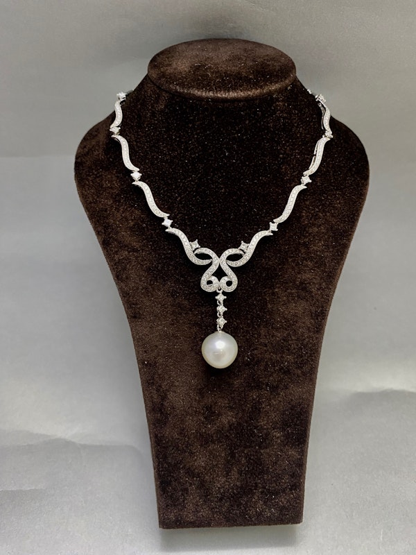 Diamond South Sea Pearl 18ct White Gold Necklace date circa 1970, SHAPIRO & Co since1979 - image 2