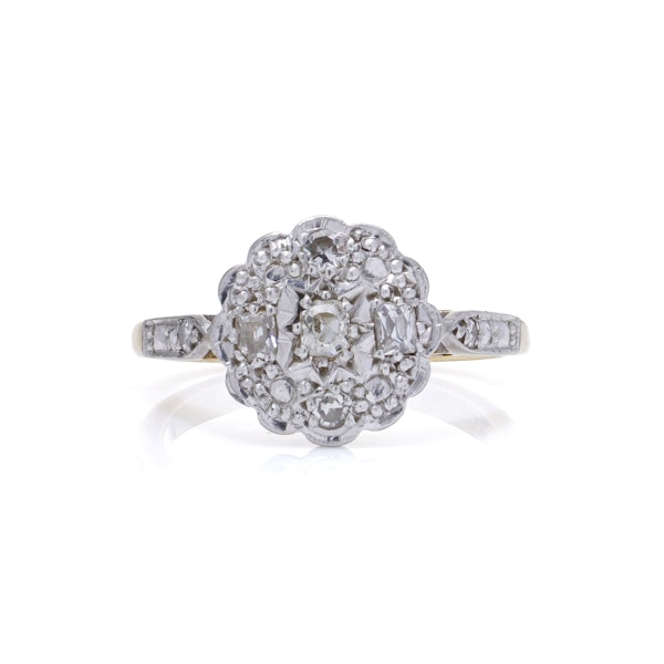 18kt gold and platinum flower head diamond cluster ring. - image 7