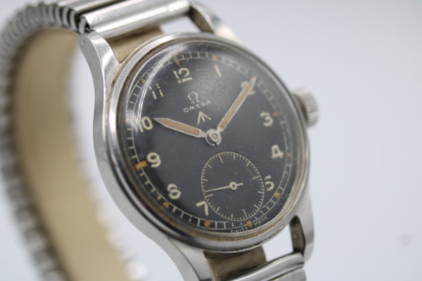 Omega WWW 'Dirty Dozen' - image 4