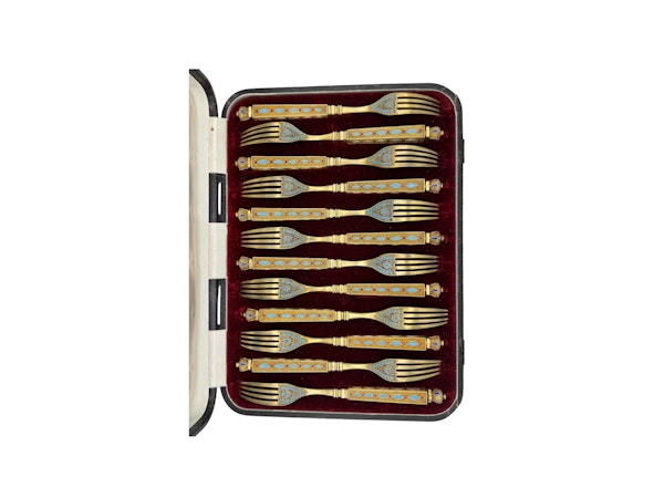 Russian silver guid and cloisonné enamel set of twelve forks and knives by G. Grachev, St Petersburg, c.1880 - image 4